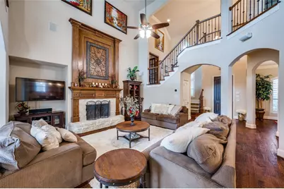 11124 Berkeley Hall Lane, Frisco, TX 75033 - Photo 15