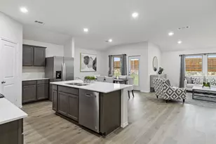 208 Charismatic Rd, Waxahachie, TX 75165 - Photo 5