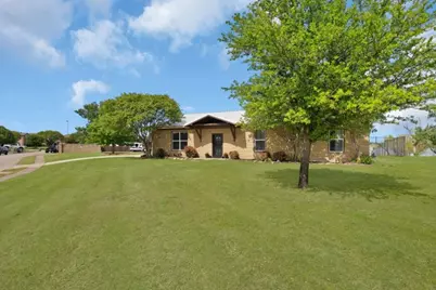 348 Hardwicke Lane, Little Elm, TX 75068 - Photo 3