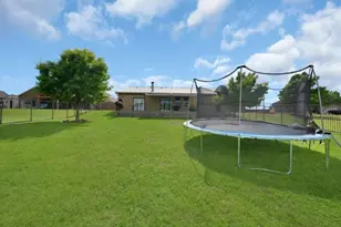 348 Hardwicke Ln, Little Elm, TX 75068 - Photo 29