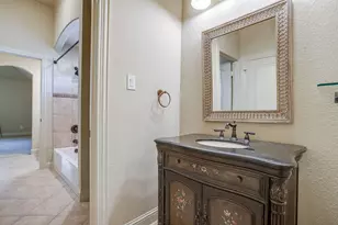 4059 W 7th St, Fort Worth, TX 76107 - Photo 33