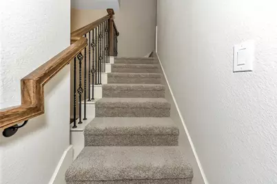 679 Emily Lane, Richardson, TX 75081 - Photo 9