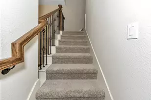 679 Emily Ln, Richardson, TX 75081 - Photo 9