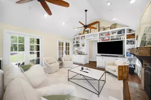 3856 Shorecrest Dr, Dallas, TX 75209 - Photo 7