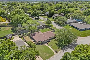 2 Lincolnshire Cir, Bedford, TX 76021 - Photo 29