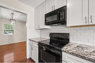 2 Lincolnshire Circle, Bedford, TX 76021 - Photo 7