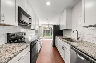 2 Lincolnshire Cir, Bedford, TX 76021 - Photo 9