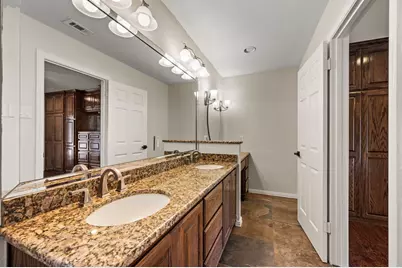 2 Lincolnshire Circle, Bedford, TX 76021 - Photo 17