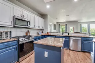 705 Bareback Ln, Fort Worth, TX 76131 - Photo 11