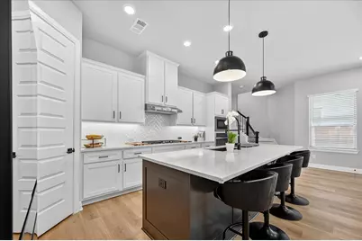 624 Treaty Oak Drive, Lewisville, TX 75056 - Photo 7