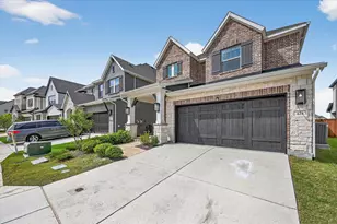 624 Treaty Oak Dr, Lewisville, TX 75056 - Photo 3