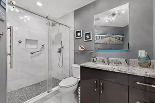 5102 Denton Dr, Dallas, TX 75235 - Photo 17