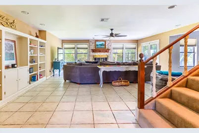 663 Coxs Oak Valley Road, Waco, TX 76705 - Photo 9