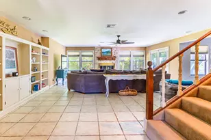 663 Coxs Oak Valley Rd, Waco, TX 76705 - Photo 9