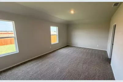 169 Mlm Parkway, Bridgeport, TX 76426 - Photo 5