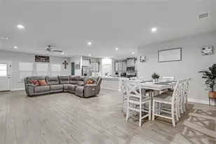 1905 Cookes Ln, Cleburne, TX 76033 - Photo 3