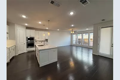 633 Somerset Drive, Lewisville, TX 75056 - Photo 5