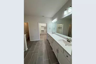 633 Somerset Drive, Lewisville, TX 75056 - Photo 9