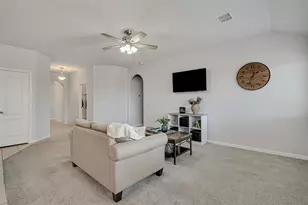 1109 Nighthawk Trl, Alvarado, TX 76009 - Photo 5