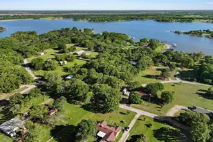 2415 N Shr Dr, Bonham, TX 75418 - Photo 9