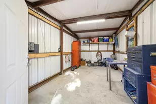 2415 N Shr Dr, Bonham, TX 75418 - Photo 33