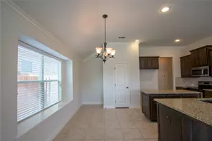 733 Poncho Ln, Fort Worth, TX 76052 - Photo 7