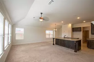 733 Poncho Ln, Fort Worth, TX 76052 - Photo 11