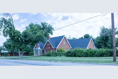 1001 W Walnut Street, Coleman, TX 76834 - Photo 3