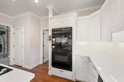 7450 Balsam Wood Court, Fort Worth, TX 76179 - Photo 17