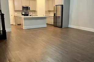 293 Ferndale St, Lewisville, TX 75056 - Photo 5