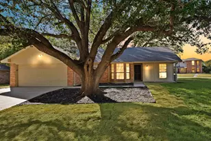 5300 Stagetrail Dr, Arlington, TX 76017 - Photo 27