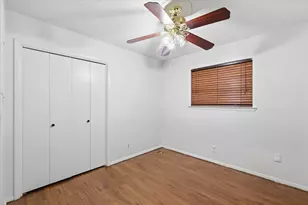 1634 Camara Ct, Grand Prairie, TX 75051 - Photo 17