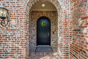 781 Lark St, Lantana, TX 76226 - Photo 3