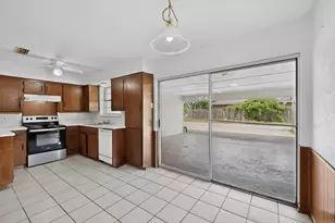 2009 Santa Anna Dr, Garland, TX 75042 - Photo 11