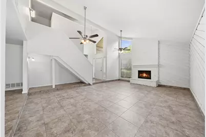 900 Mount Vernon Drive, Richardson, TX 75081 - Photo 5