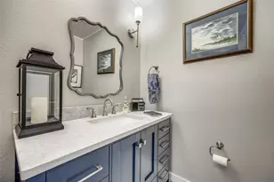 810 Kiowa Dr E, Lake Kiowa, TX 76240 - Photo 17