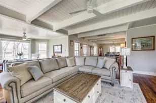 810 Kiowa Dr E, Lake Kiowa, TX 76240 - Photo 7