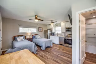 810 Kiowa Dr E, Lake Kiowa, TX 76240 - Photo 15