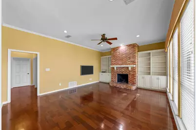 917 Hills Creek Drive, McKinney, TX 75072 - Photo 11