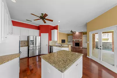 917 Hills Creek Drive, McKinney, TX 75072 - Photo 7