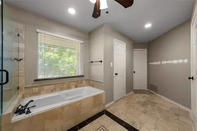 917 Hills Creek Drive, McKinney, TX 75072 - Photo 27