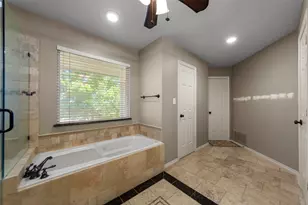 917 Hills Creek Dr, McKinney, TX 75072 - Photo 27