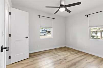 635 Margaret Street, Blossom, TX 75416 - Photo 11