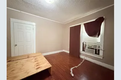 900 W Central Avenue, Fort Worth, TX 76164 - Photo 13