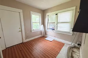 900 W Central Ave, Fort Worth, TX 76164 - Photo 9