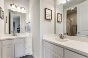 8013 Three Frks Trl, McKinney, TX 75071 - Photo 19