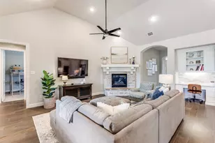 8013 Three Frks Trl, McKinney, TX 75071 - Photo 9