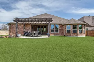 8013 Three Frks Trl, McKinney, TX 75071 - Photo 3