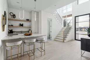 7526 Kenwell St, Dallas, TX 75209 - Photo 3