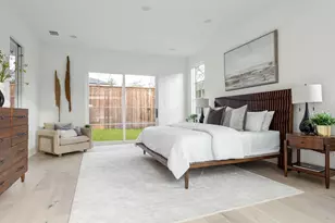 7526 Kenwell St, Dallas, TX 75209 - Photo 9